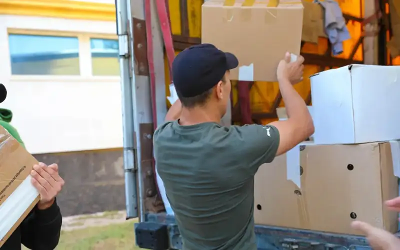 Қозоғистон Афғонистонга инсонпарварлик ёрдами ва қутқарувчилар юборади