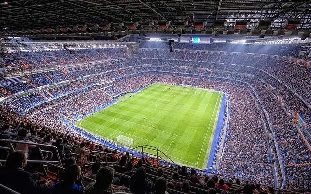 Энг яхши футбол стадионлари рейтинги 