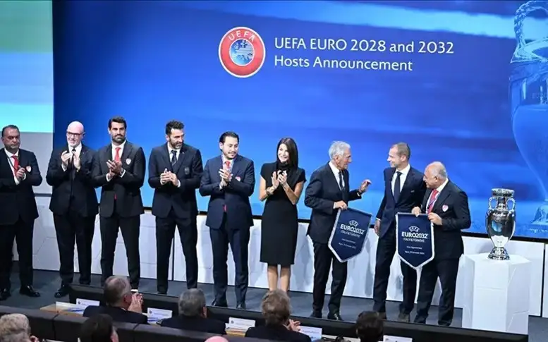 fýtboldan eýropa chempıonaty