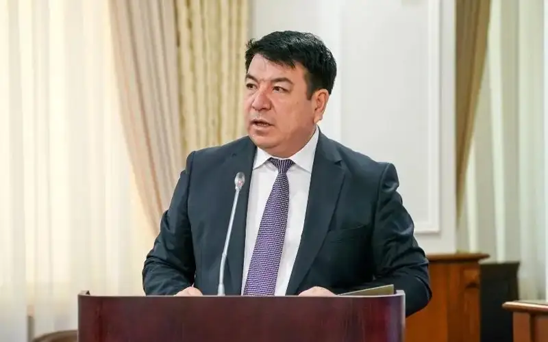 Ғани Бейсембаев мектептің беделі үшін оқушыны колледжге ауысуға мәжбүрлейтіндерді анықтауды тапсырды 