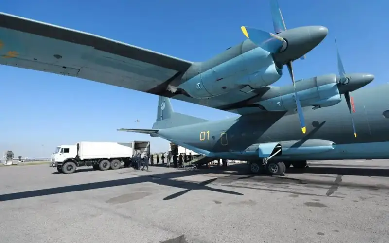 Афғонистонга ёрдам: Чимкентдан махсус рейс Ҳиротга учиб кетди