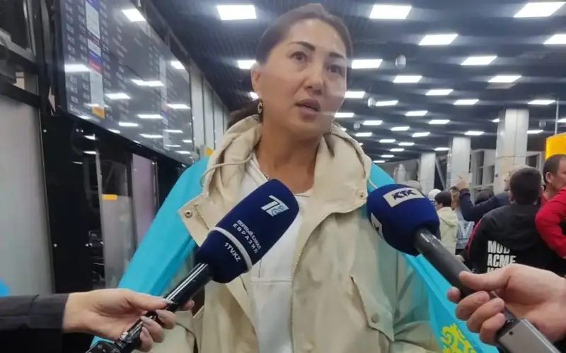 Эвакуация қилинган қозоғистонликлар Исроилдаги вазият ҳақида гапирди