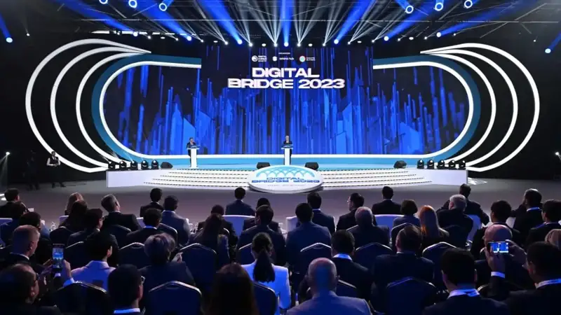 Қасим-Жомарт Тоқаев ҚР Ҳукуматига 2 йил ичида сунъий интеллектга ихтисослашган маълумотлар марказларини қуришни топширди