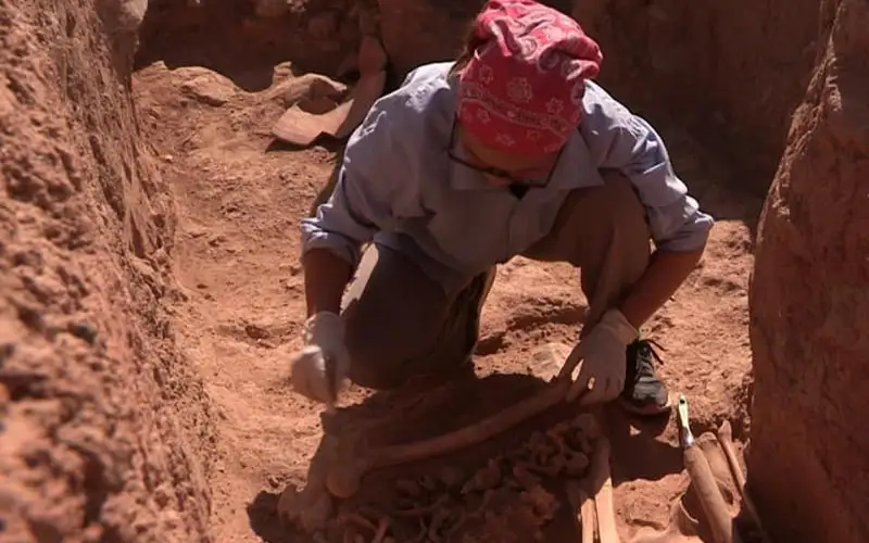 археология