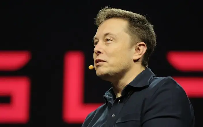 X Илона Маска сообщил об удалениях и маркировках контента  