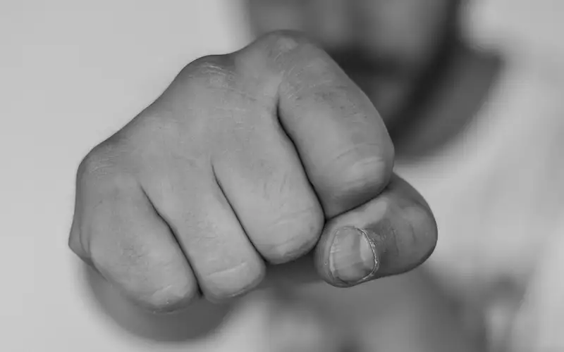 Мужчина забил до смерти свою жену в Карагандинской области