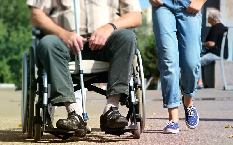 В госучреждениях СКО нет условий для людей с ограниченными возможностями