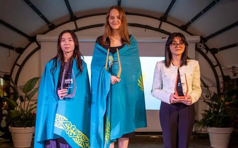 Казахстанка Ксения Балабаева стала чемпионкой мира по шахматам