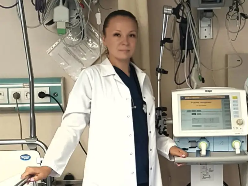 Дәрігерлер кейде түні бойы тігінен тік тұрып ота жасайды  – анестезиологпен сұхбат