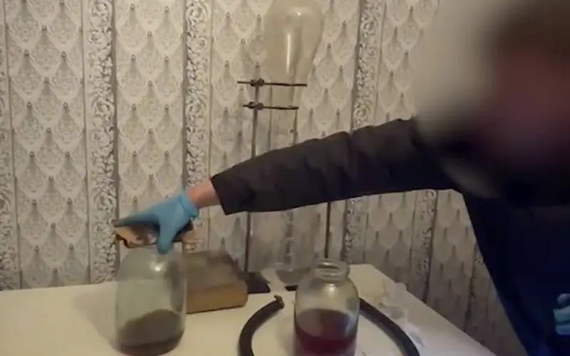 Лабораторию по изготовлению «синтетики» обнаружили в Бурабае