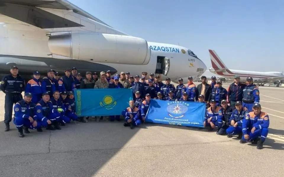 Kazakh rescuers return from Afghanistan