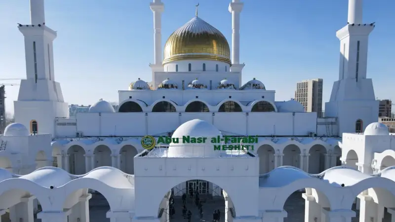 В вещах что-то тикало: Экстренная эвакуация произошла в мечети Астаны