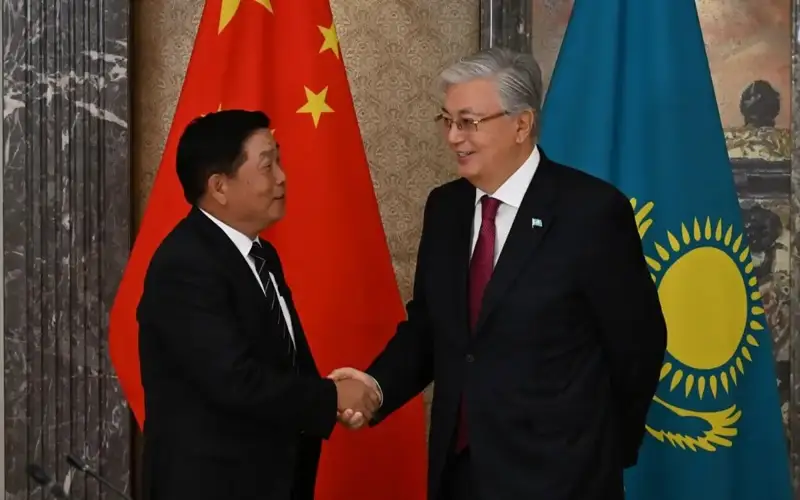 President Kassym-Jomart Tokayev meets Hui Jiao Yu, Chairman of YTO Express Co., Ltd