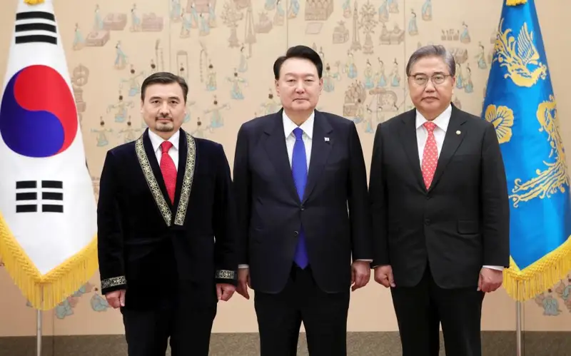 驻韩国大使呈递国书