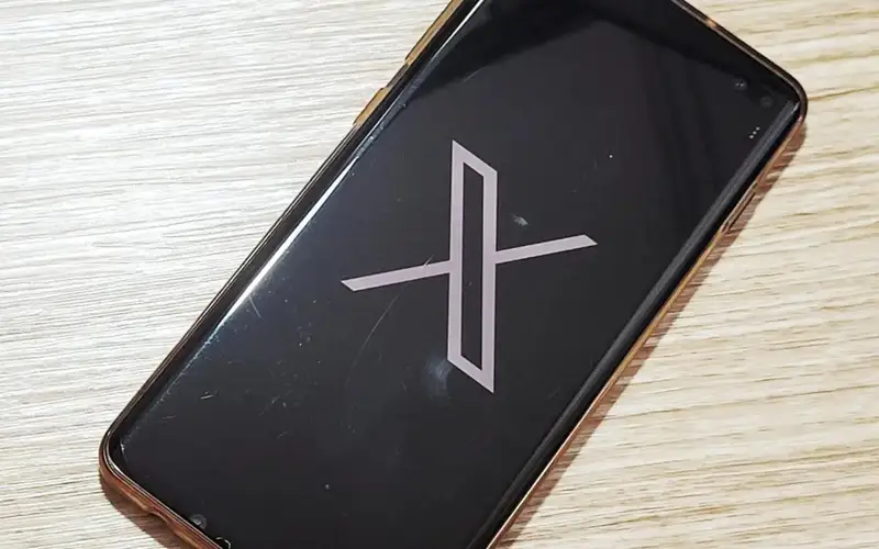 әлеуметтік желі