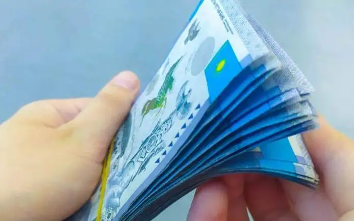 Сколько зарабатывают жители Костанайской области 