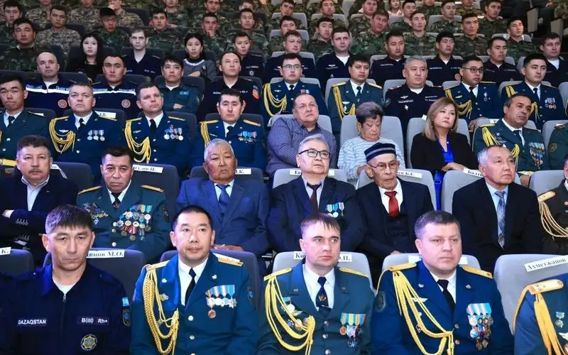 Лучших спасателей наградили в Карагандинской области