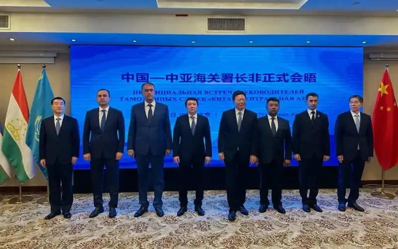 Қозоғистон – Хитой: доимий савдо форумида божхона хизматлари раҳбарлари иштирок этди