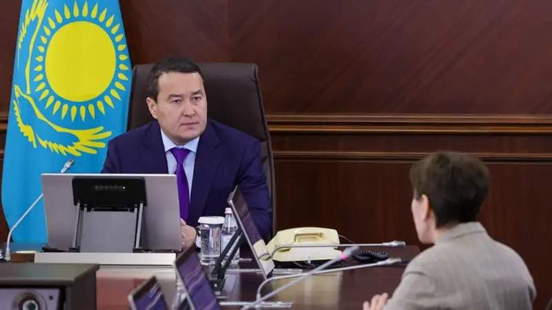 Қозоғистонда дори воситалари ва боғчаларга навбатни назорат қилиш учун янги рақамли тизим ишга туширилади Смаилов