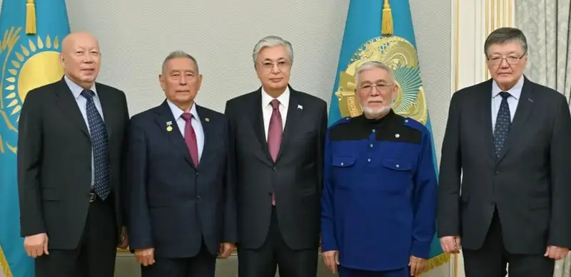 ҚР Президенти маҳаллий геология соҳаси фахрийларини қабул қилди