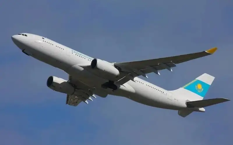 Әуе билетінің құнын төмендету үшін бәсекелестік жоғары болуы тиіс – Марат Қарабаев