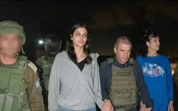 ХАМАС екі шетелдік тұтқынды босатты