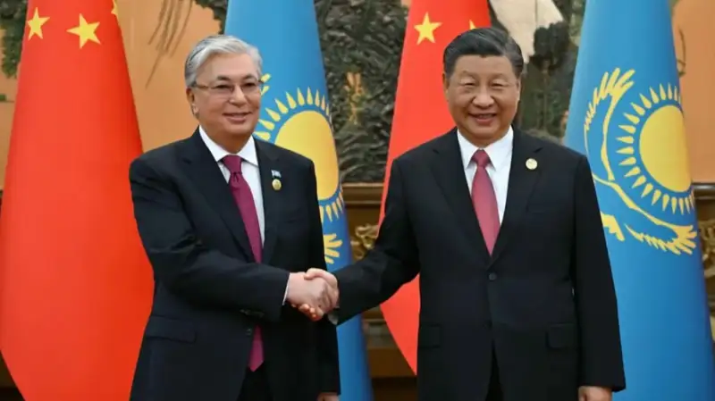 托卡耶夫和习近平