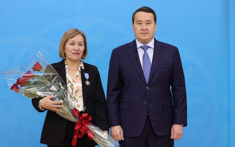 День Республики Алихан Смаилов День Республики Алихан Смаилов