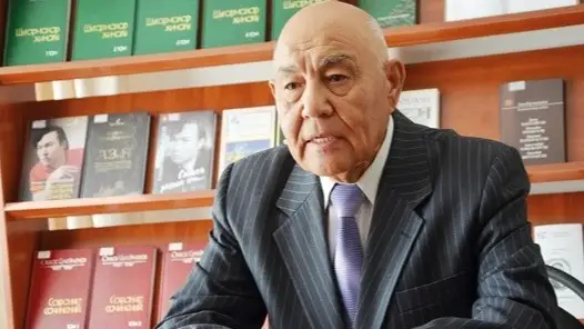 Bolat Janádilov