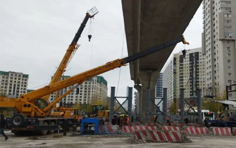 проспект Тауелсиздик в Астане