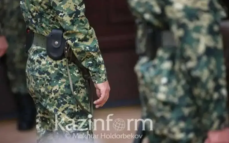 солдаты