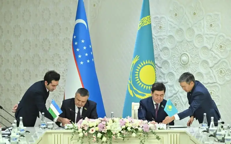 Тошкентда Қозоғистон ва Ўзбекистон Парламентлараро ҳамкорлик кенгаши иши бошланди