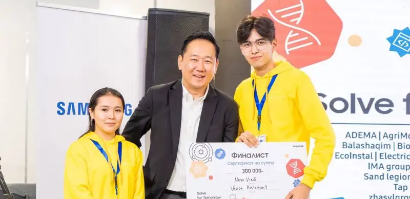 школьники, разработавшие браслет для незрячих людей, оформят на него авторское право