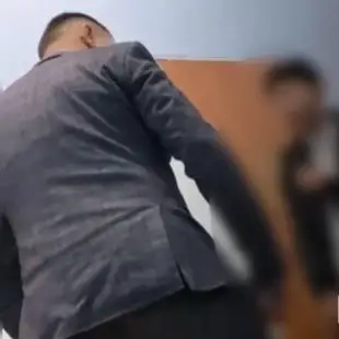 скандал в школе