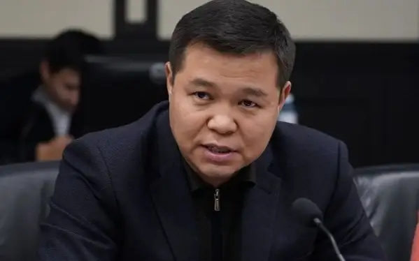 Мейрхат Касымбаев покинул пост главы нацкомпании «КазАвтоЖол