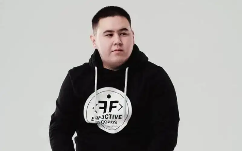 Иманбек записал фит с музыкантами двух континентов