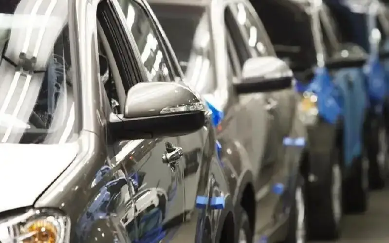 автомобиль