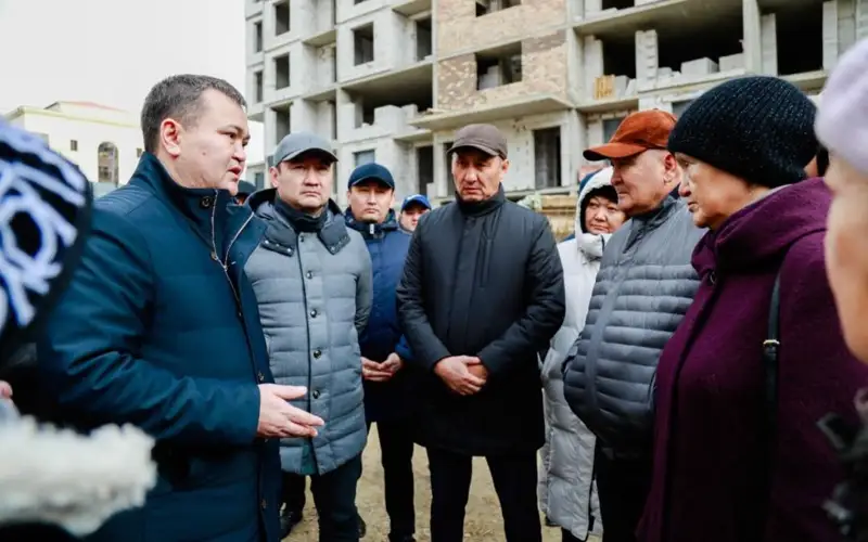 Женис Касымбек 