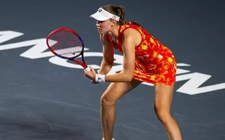 Елена Рыбакина