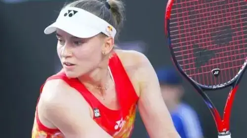 Rybakina wins WTA match