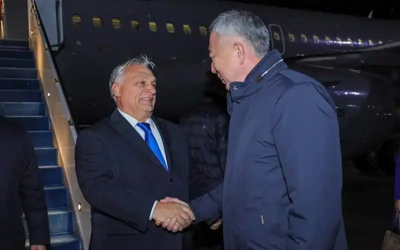 Венгрия Бош вазири Виктор Орбан Қозоғистонга келди