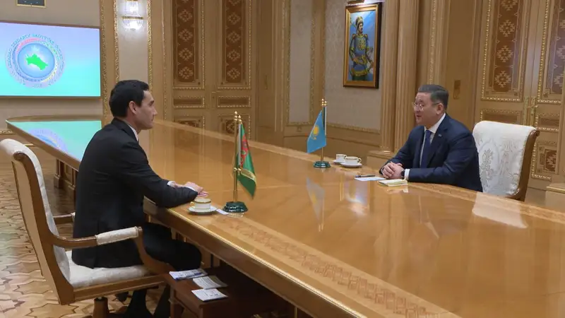 سەردار بەردىمۇحامەدوۆ