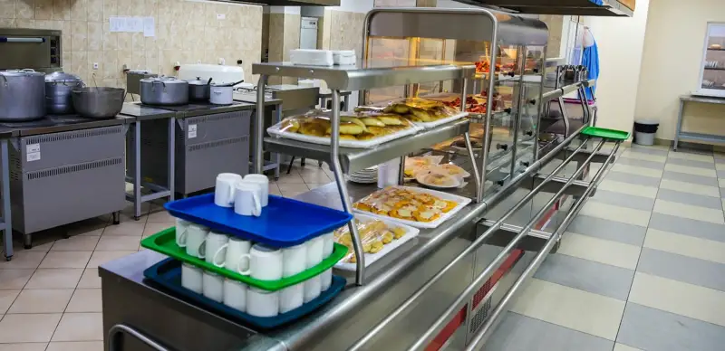 Ата-аналар мектептегі тамақтандыру процесін тікелей бақылай алады – министр 