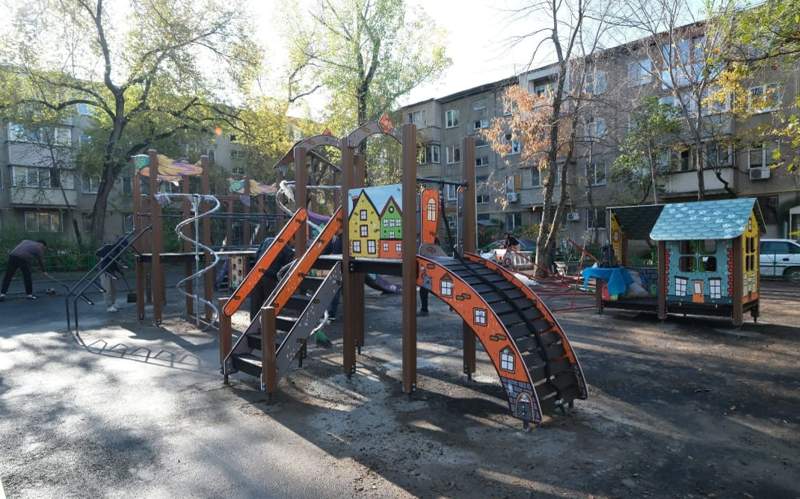 Новый стандарт: аким Алматы поручил модернизировать инженерные сети в микрорайоне Достык