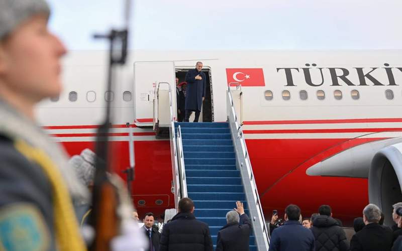 Реджеп Тайип Эрдоган подарил Касым-Жомарту Токаеву турецкий электромобиль TOGG