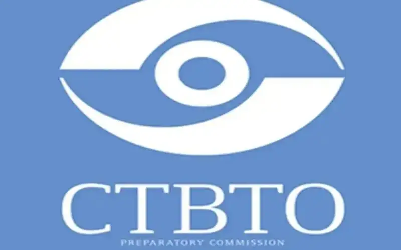 Putin signs law on Russia's withdrawal from CTBT ratification