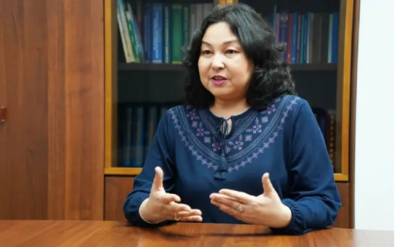 انار فازىلجاننان