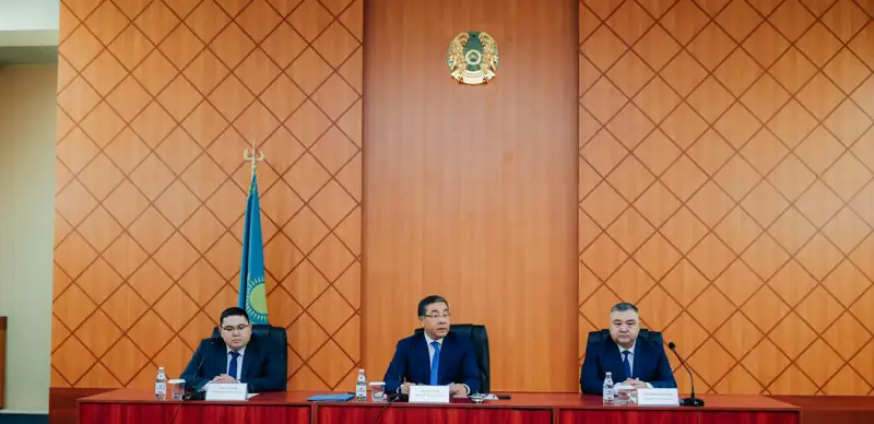 Aımaq basshysy Abaı aýdanynyń jańa ákimin tanystyrdy