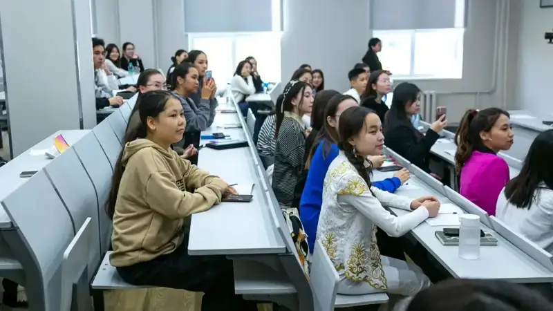 Қозоғистон талабалари PISA тестини топширишни бошладилар