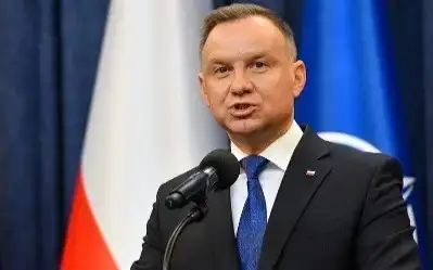 Polsha prezıdenti premer-mınıstrge jańa úkimet qurýdy tapsyrdy